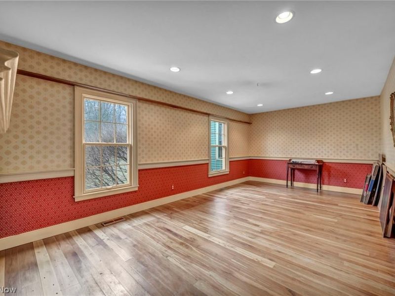 8051 Euclid Chardon Road, Kirtland, OH 44094 Photo 13