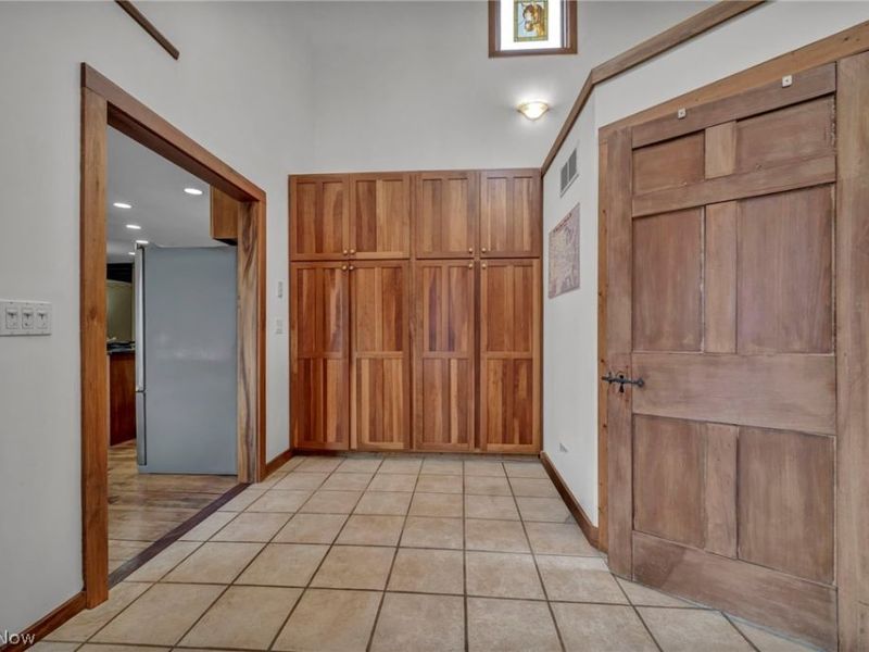 8051 Euclid Chardon Road, Kirtland, OH 44094 Photo 36