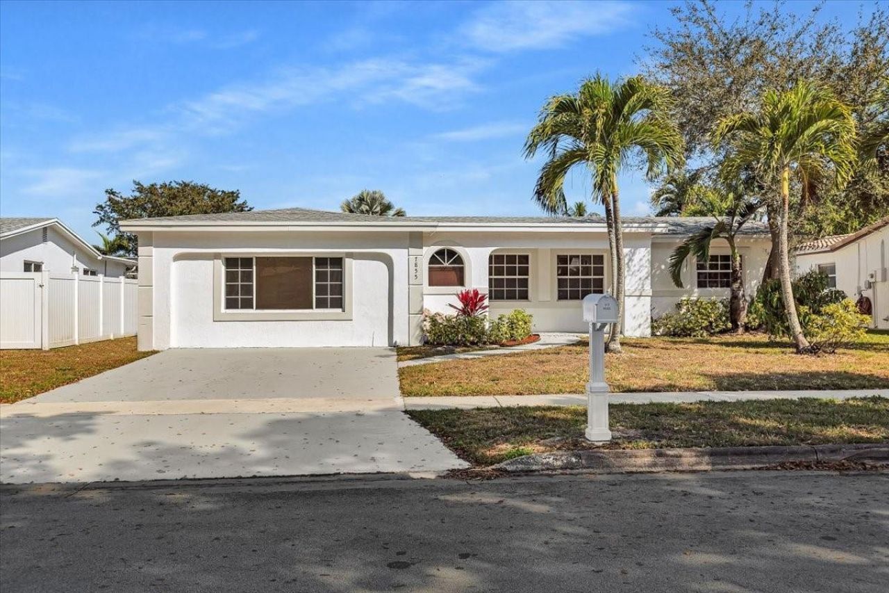 7855 NW 1st Street, Margate, FL 33063 Photo