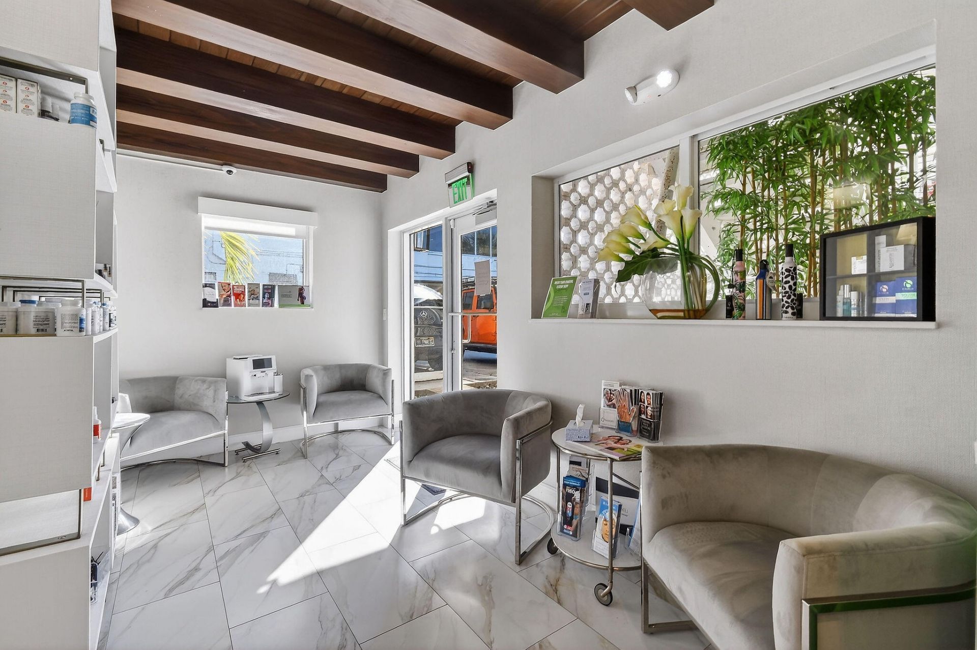 249 Peruvian Avenue, Unit 1811, Palm Beach, FL 33480 Photo