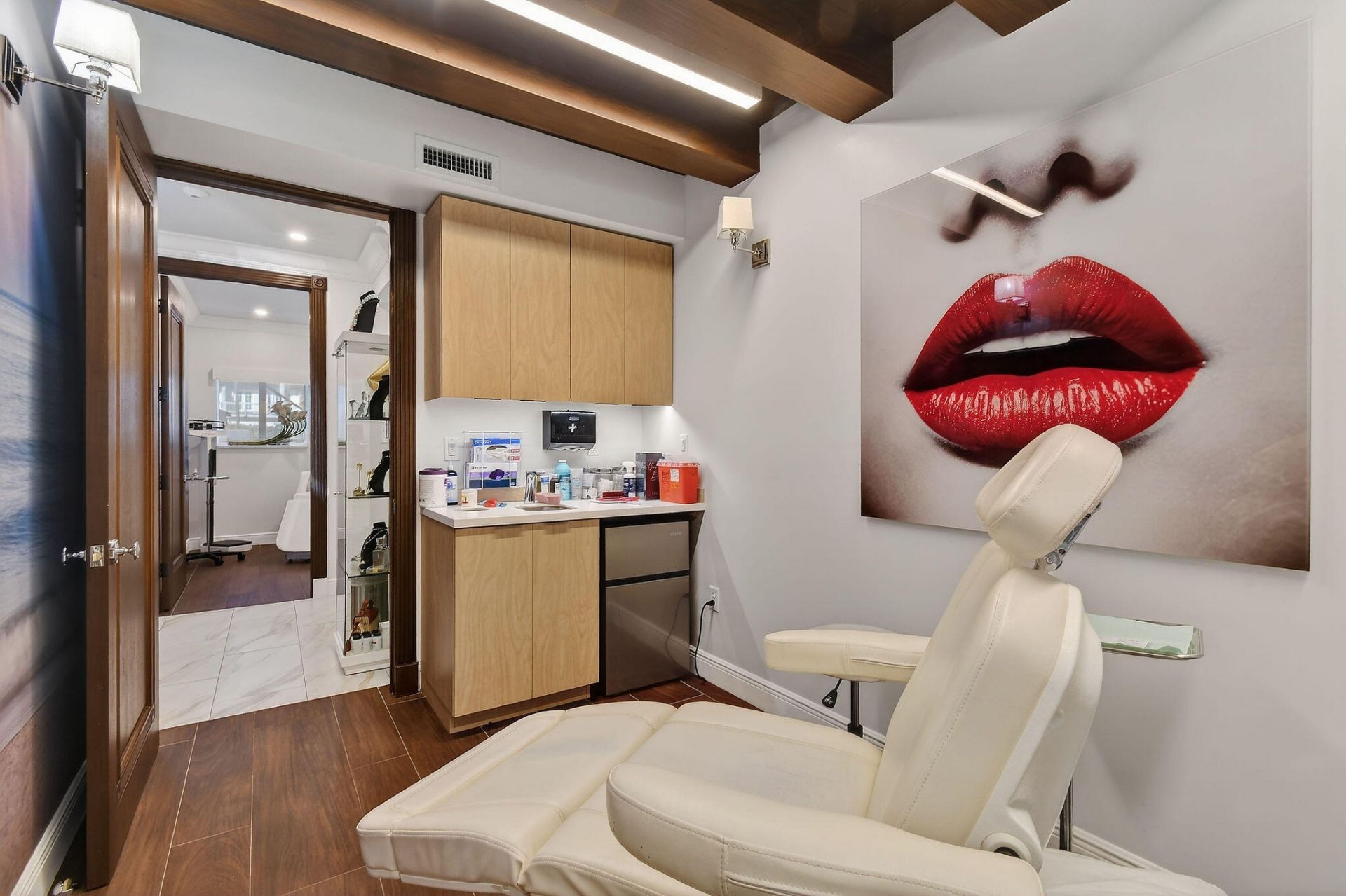 249 Peruvian Avenue, Unit 1811, Palm Beach, FL 33480 Photo