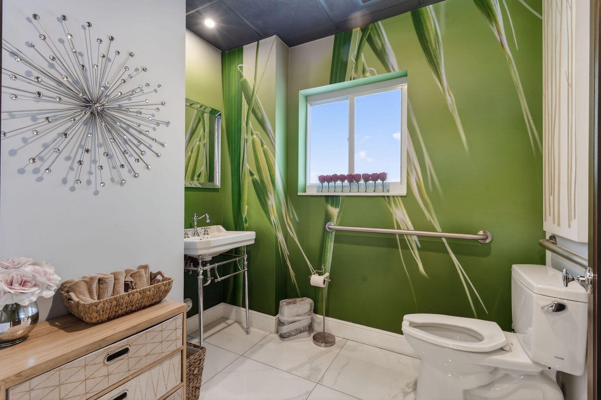 249 Peruvian Avenue, Unit 1811, Palm Beach, FL 33480 Photo