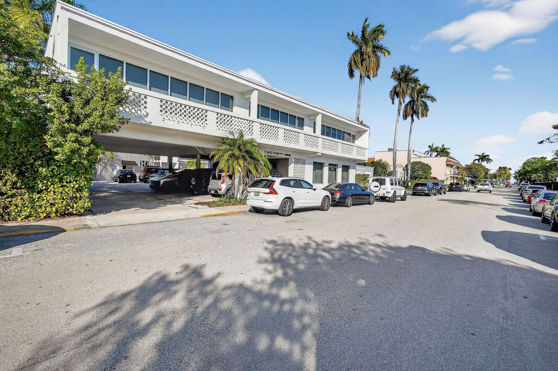 249 Peruvian Avenue, Unit 1811, Palm Beach, FL 33480 Photo