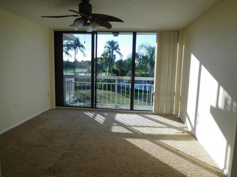 2741 Village Boulevard, Unit 304, West Palm Beach, FL 33409 Photo