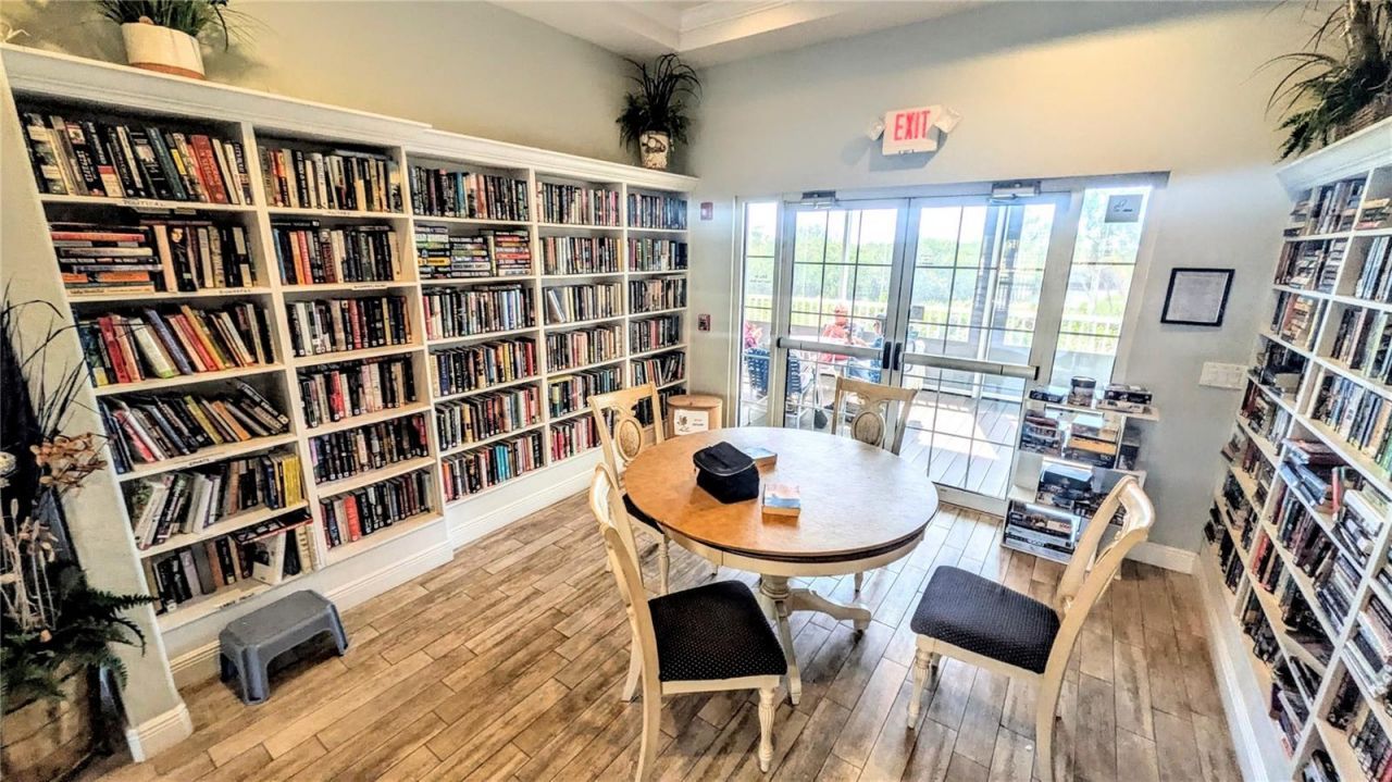 958 Sandpiper Circle, Unit 958, Bradenton, FL 34209 Photo