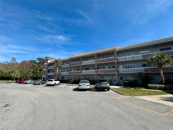 2461 RHODESIAN DRIVE, Unit 31, CLEARWATER, FL 33763