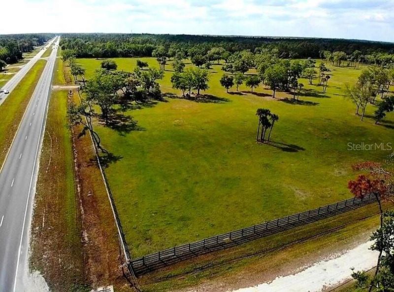 25345 E Colonial Dr, Christmas, FL 32709 Photo