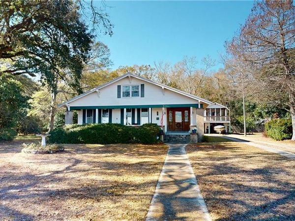 3220 Bay Front Road, Mobile, AL 36605