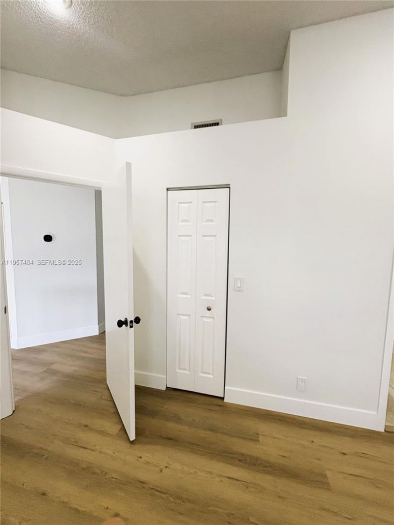 3743 NW 122nd Ter , Sunrise, FL 33323 Photo