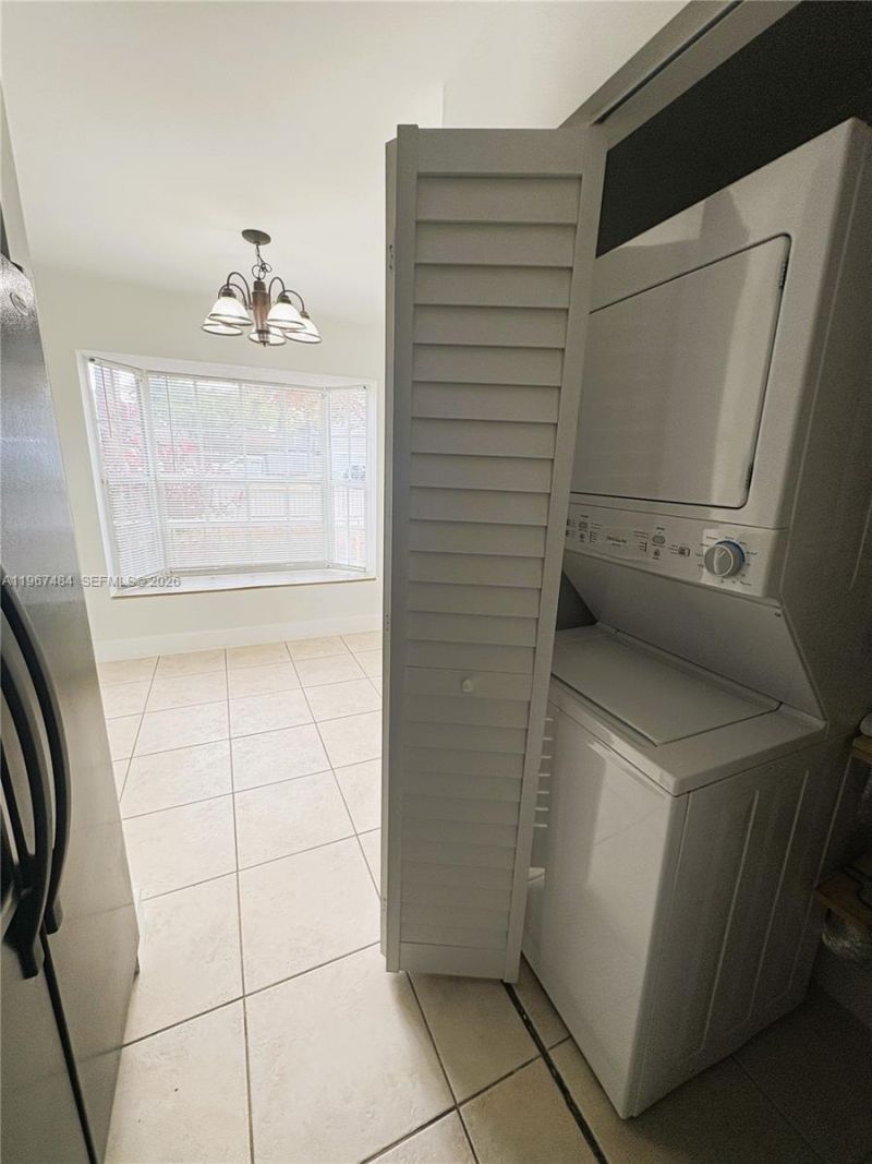 3743 NW 122nd Ter , Sunrise, FL 33323 Photo