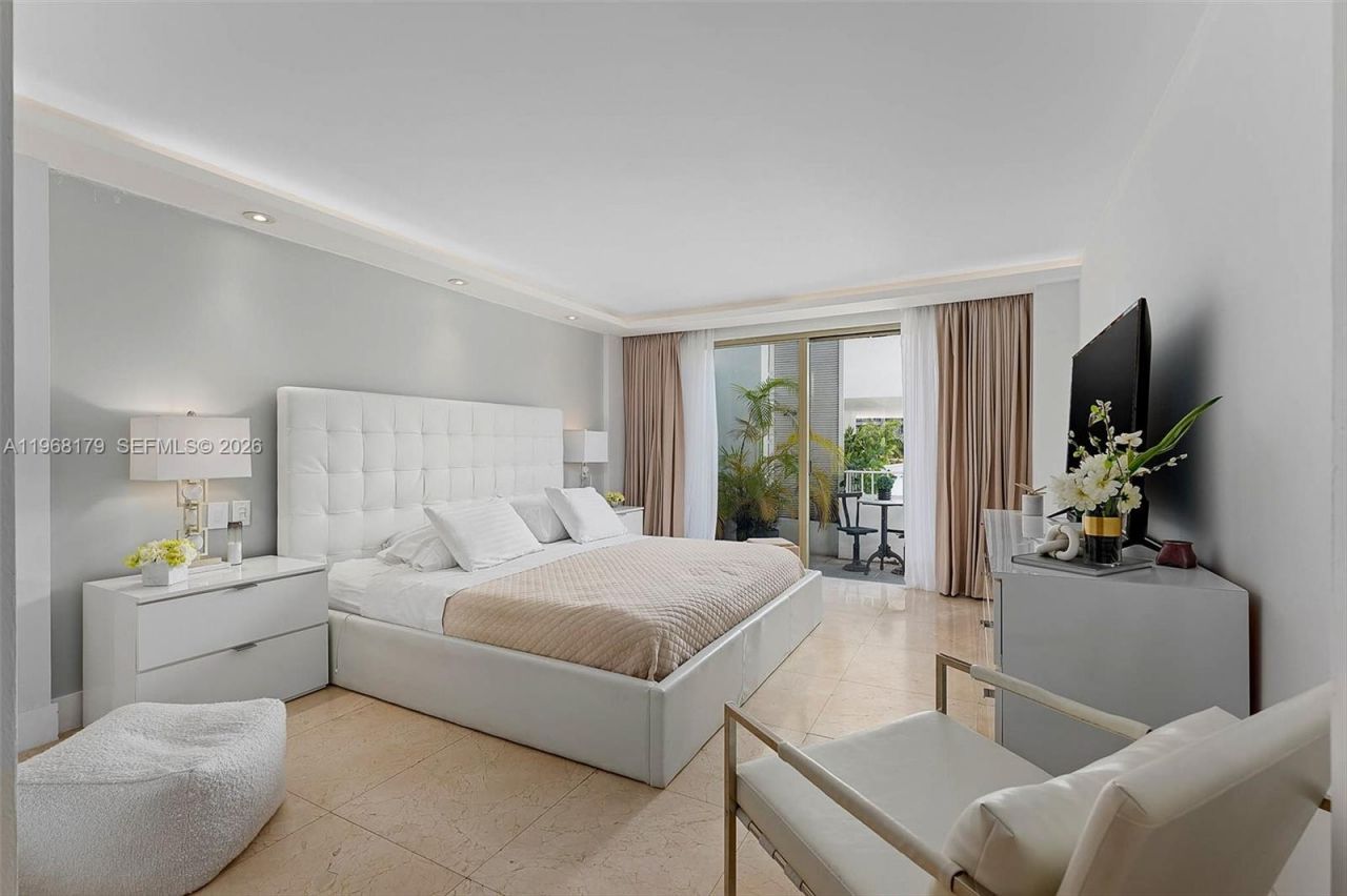 199 Ocean Lane Dr, Unit 311, Key Biscayne, FL 33149 Photo