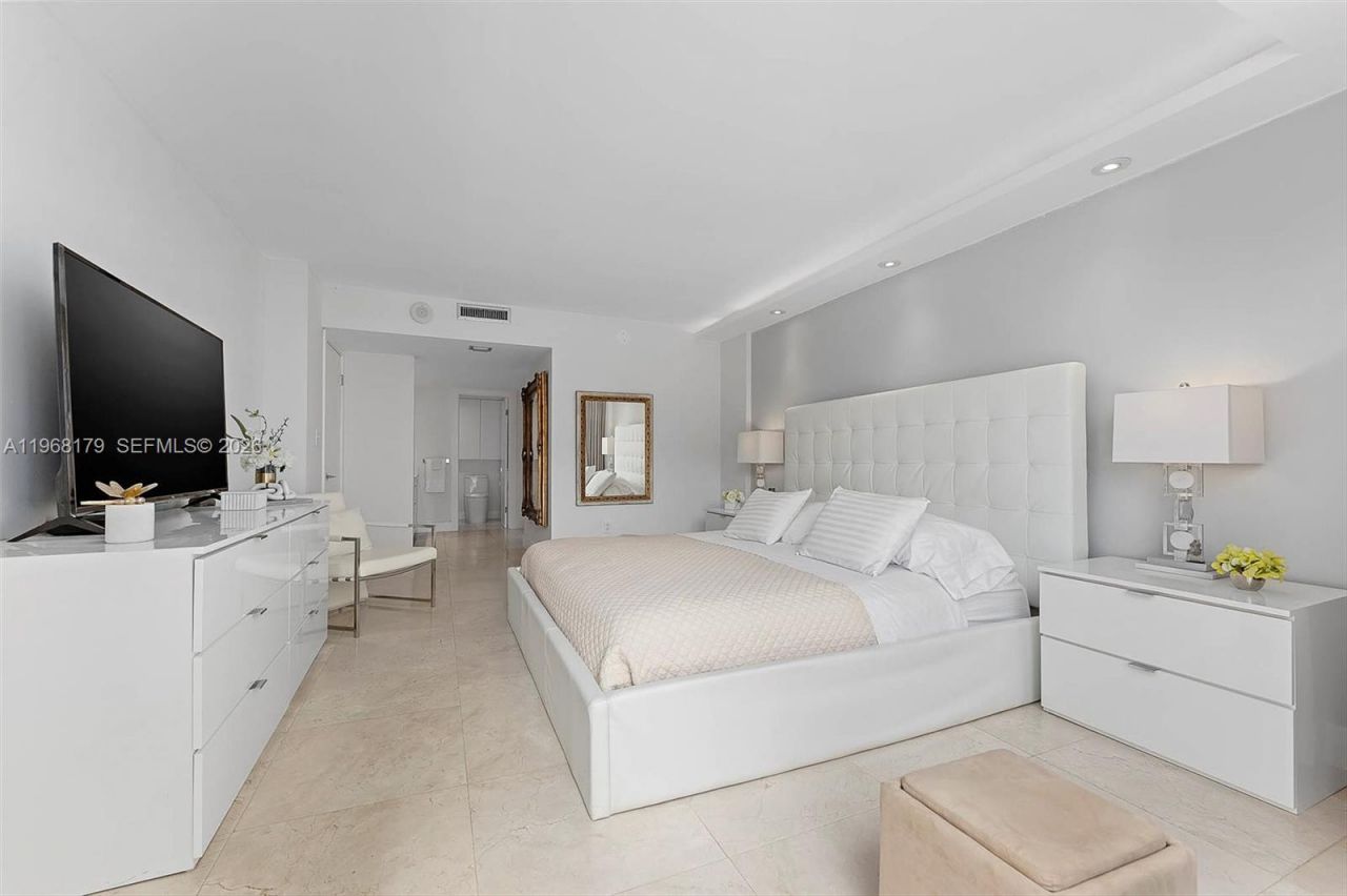 199 Ocean Lane Dr, Unit 311, Key Biscayne, FL 33149 Photo