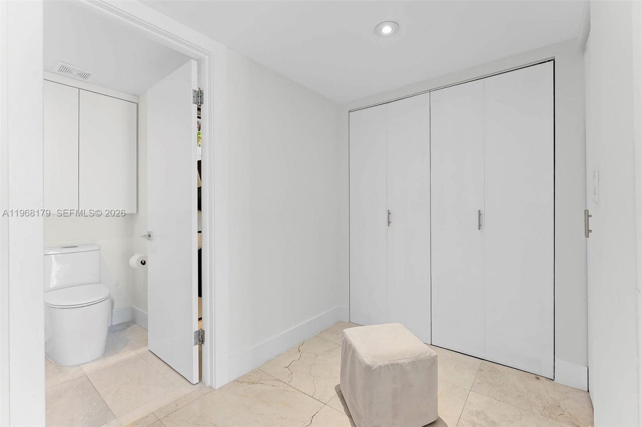 199 Ocean Lane Dr, Unit 311, Key Biscayne, FL 33149 Photo