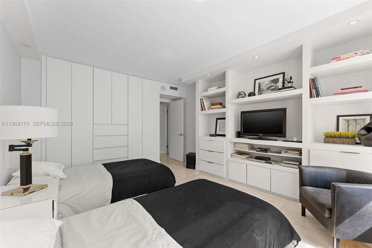 199 Ocean Lane Dr, Unit 311, Key Biscayne, FL 33149 Photo