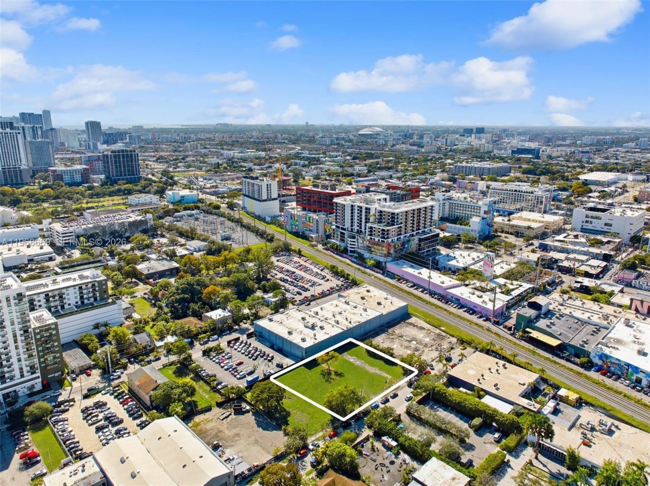 90-116 NE 24th St , Miami, FL 33137 Photo