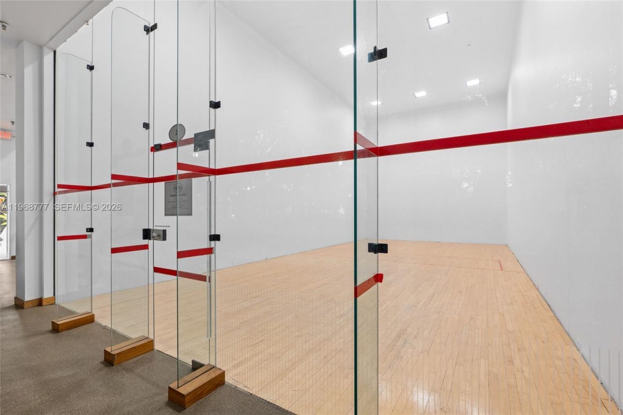 4000 Towerside Ter , Unit 1712, Miami, FL 33138 Photo