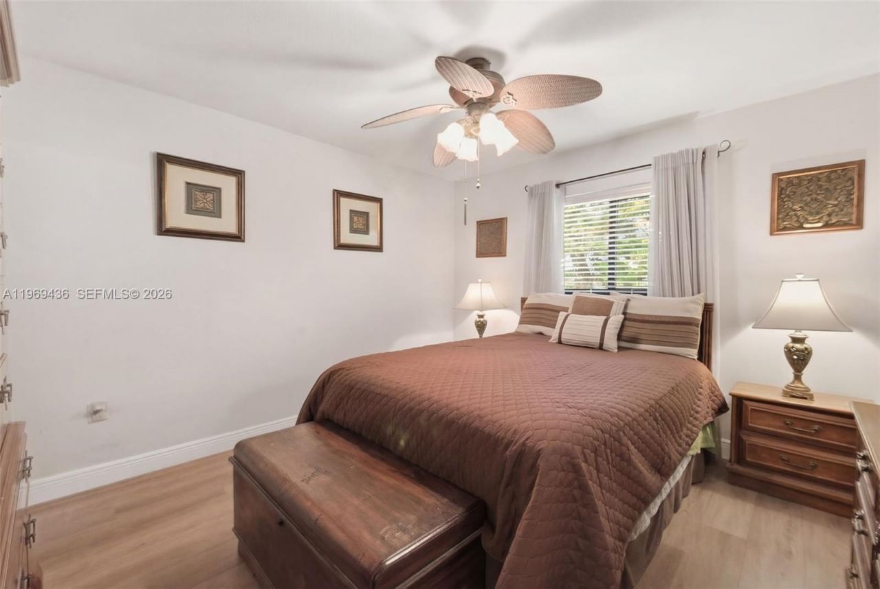 11435 NW 41st St, Sunrise, FL 33323 Photo