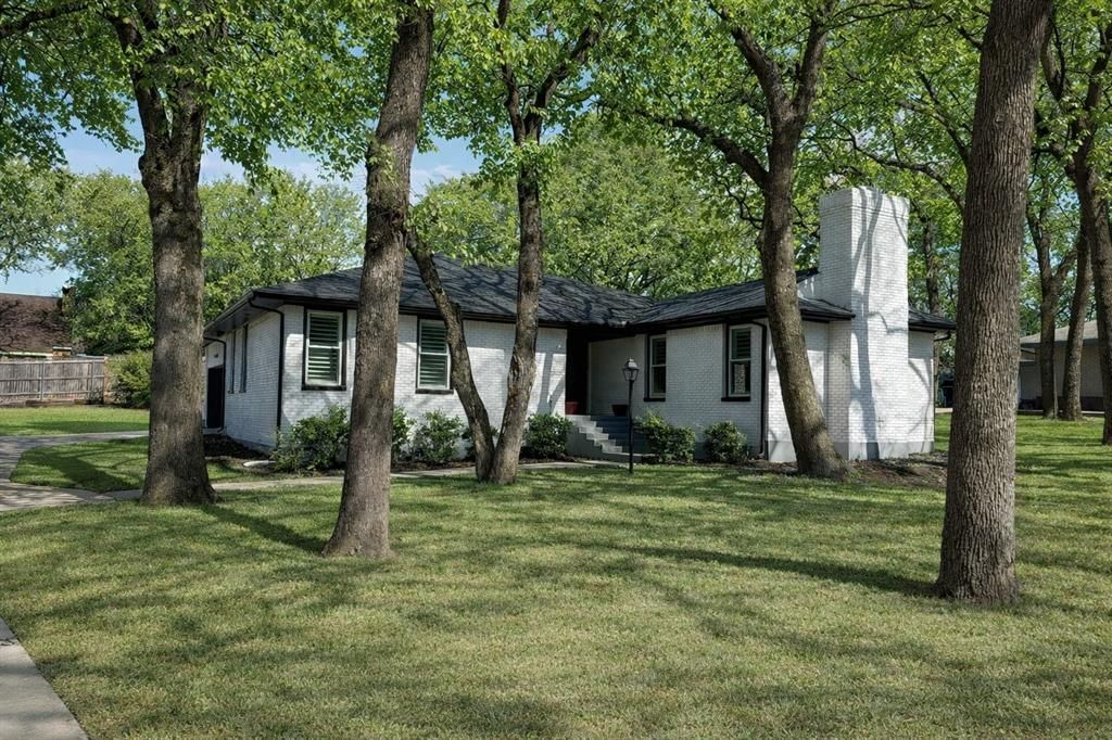 509 Ridgecrest Circle, Denton, TX 76205 Main Photo