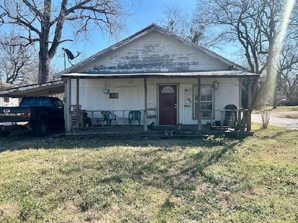 1515 W 9th Avenue, Corsicana, TX 75110