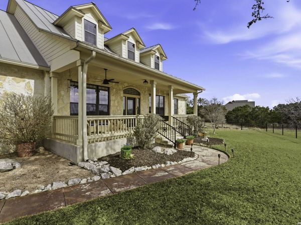 104 Rolling View, Boerne, TX 78006
