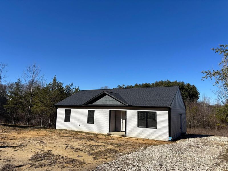 311 Elm Street , New Straitsville, OH 43766 Photo 2