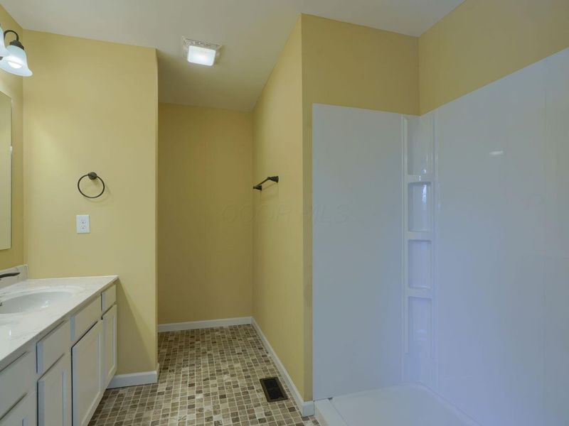 311 Elm Street , New Straitsville, OH 43766 Photo 23