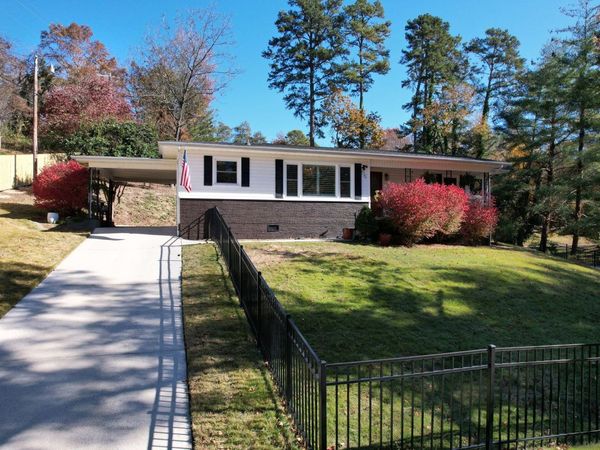 2589 Avalon Circle, Chattanooga, TN 37415