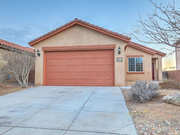 405 Loma Linda Loop NE, Rio Rancho, NM 87124