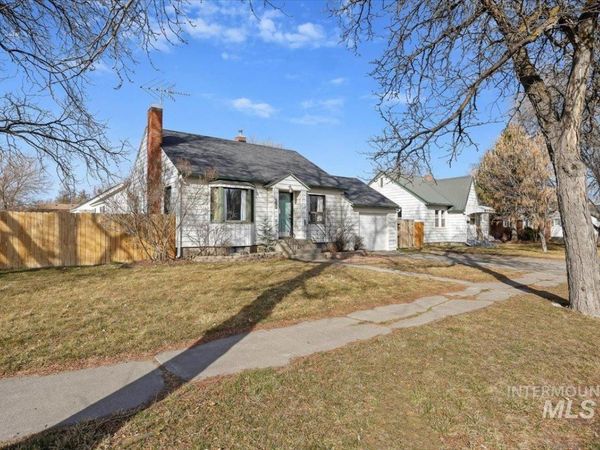 205 Fillmore Street, Twin Falls, ID 83301