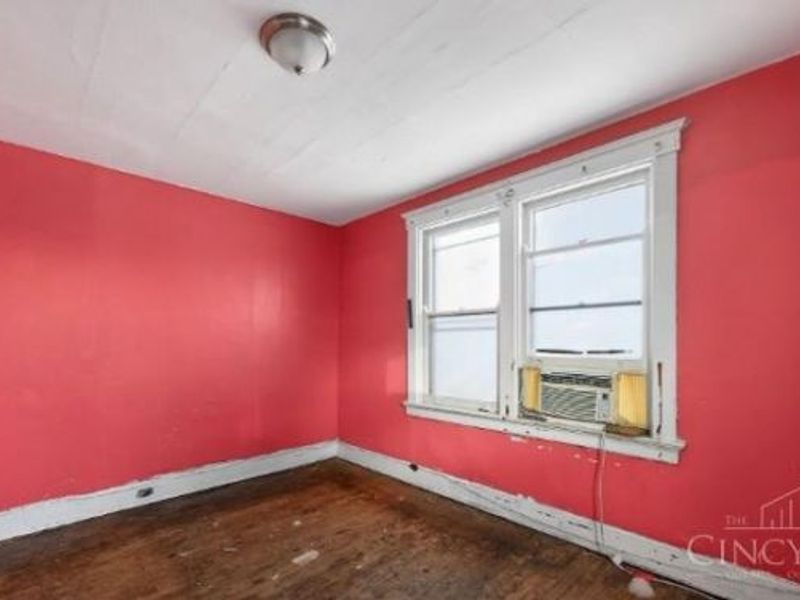 1613 Pulte Street, Cincinnati, OH 45225 Photo 11