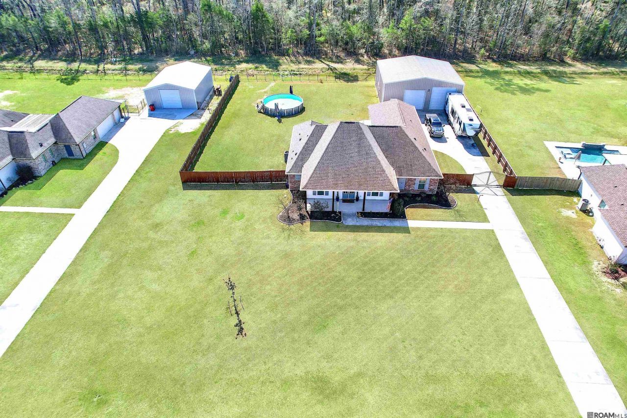 14041 Kaden Creek Dr, Walker, LA 70785 Main Photo