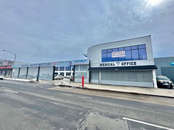 21480 - 215-02 Jamaica Avenue , Queens Village, NY 11428