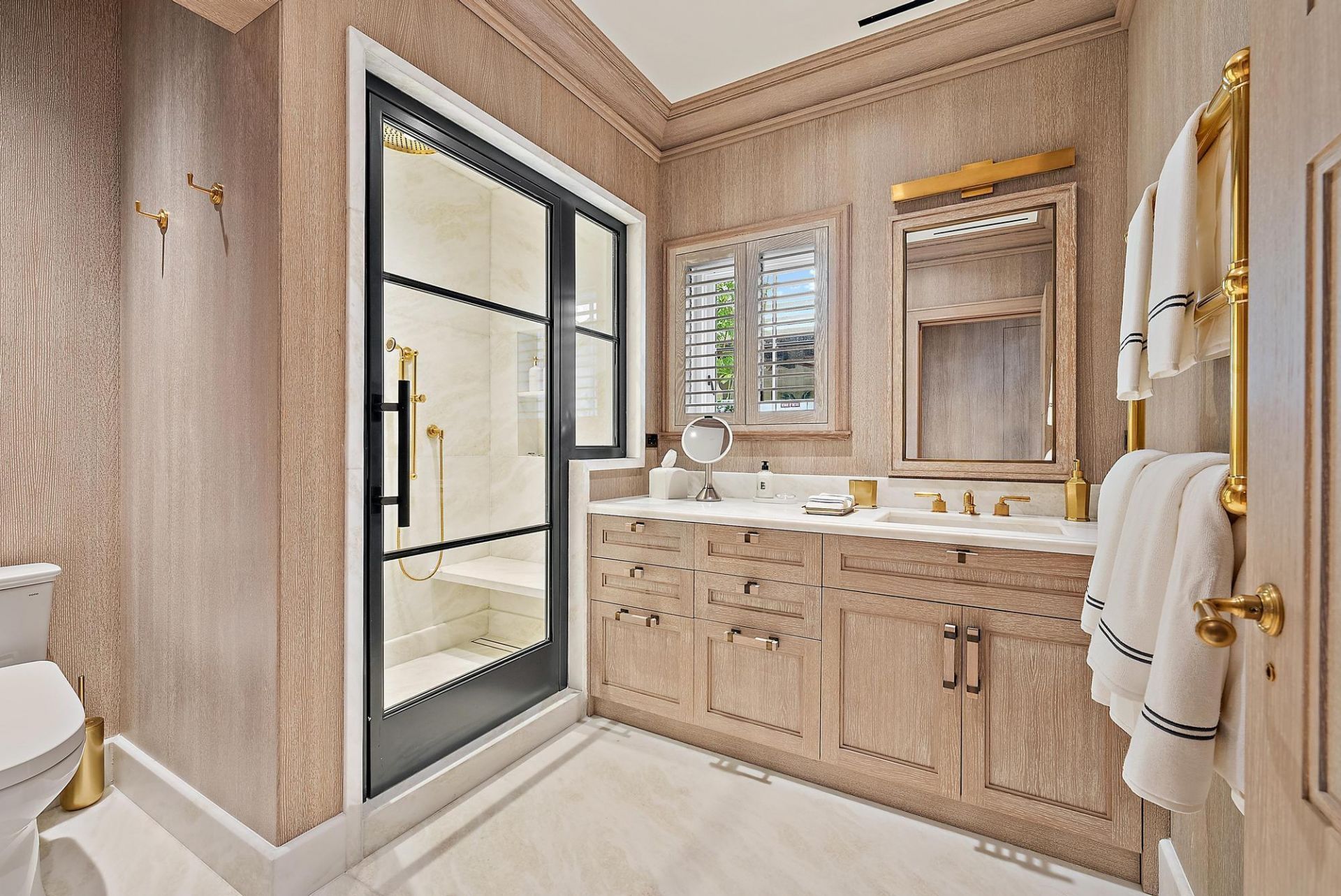 236 Phipps Plaza, Unit 101, Palm Beach, FL 33480 Photo