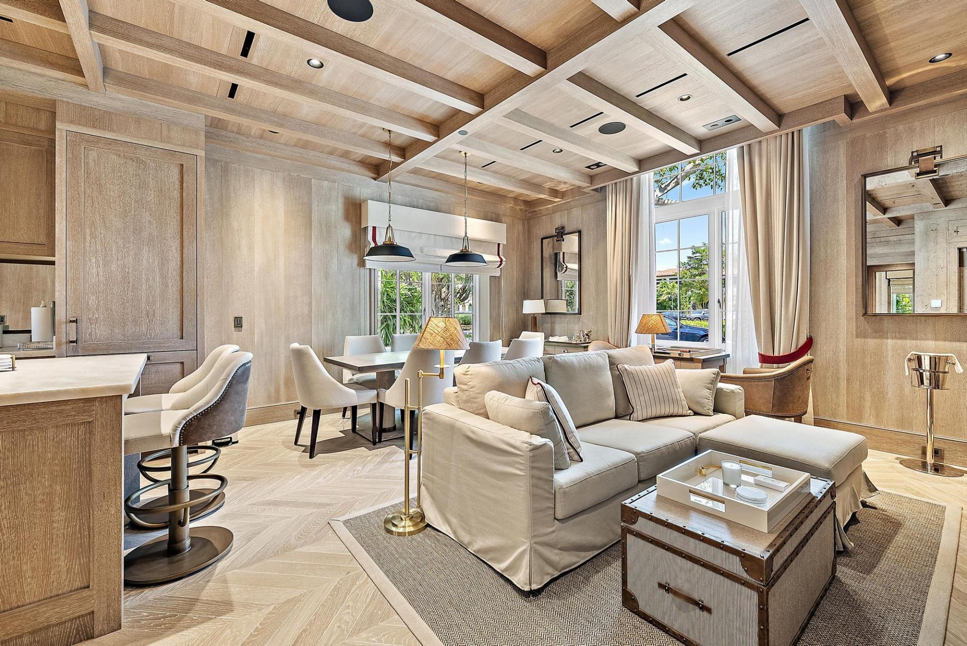 236 Phipps Plaza, Unit 101, Palm Beach, FL 33480 Photo