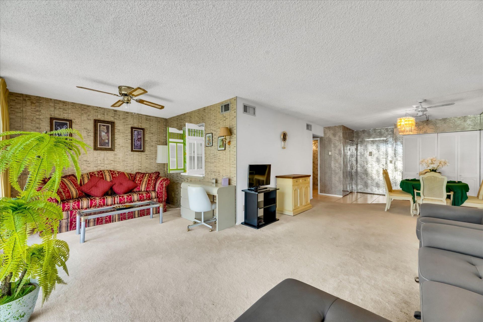 501 Three Islands Boulevard, Unit 507, Hallandale Beach, FL 33009 Photo