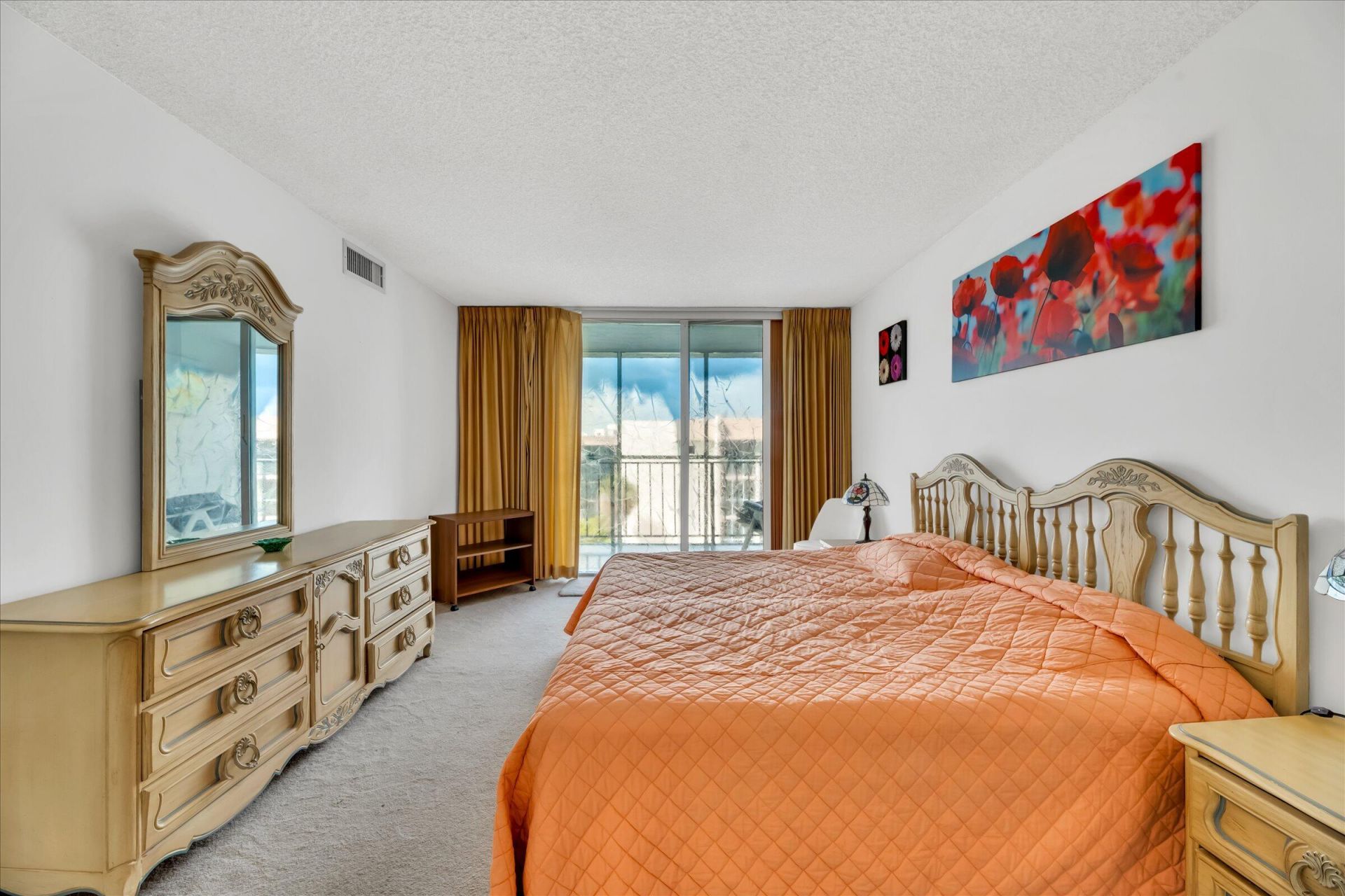 501 Three Islands Boulevard, Unit 507, Hallandale Beach, FL 33009 Photo