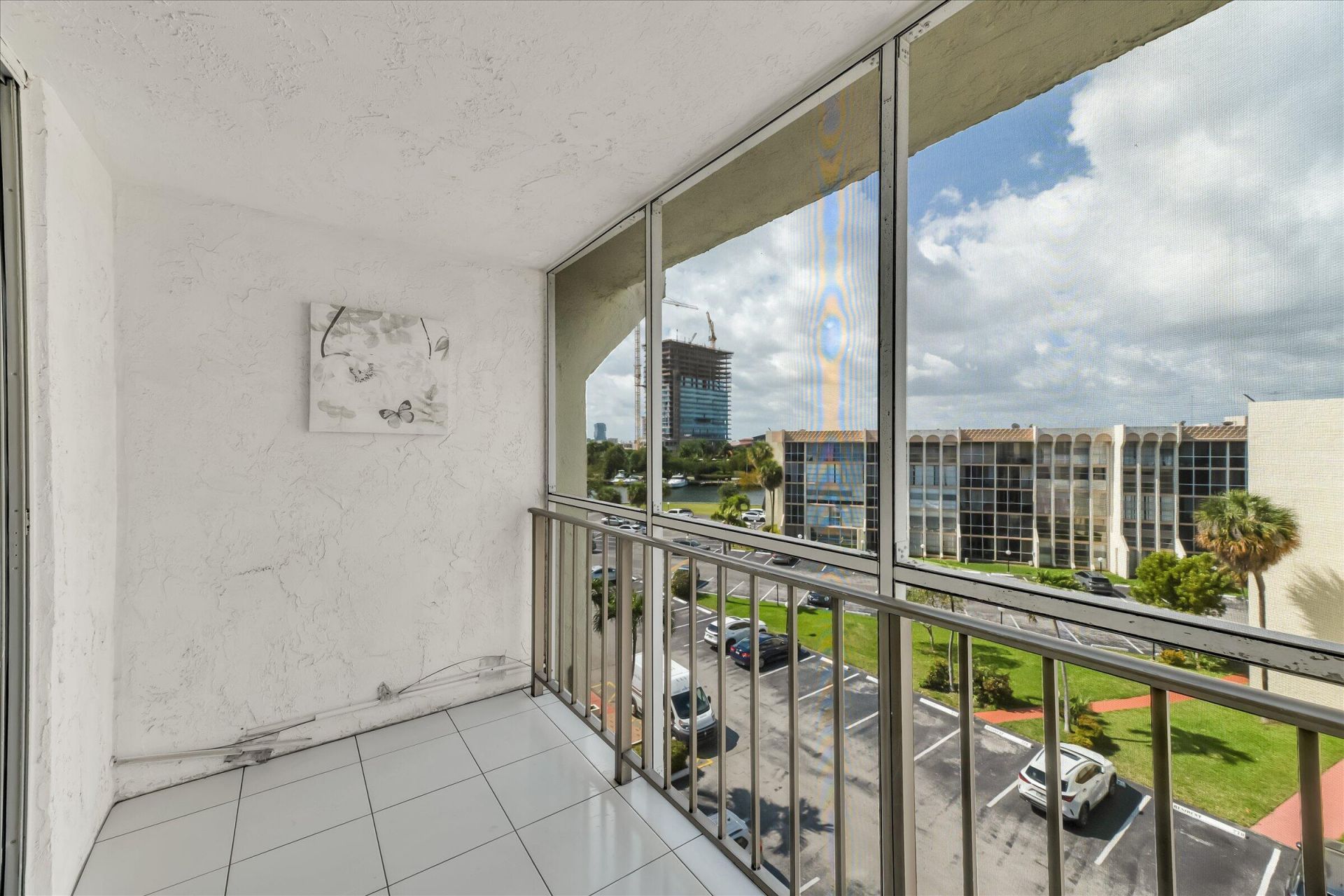 501 Three Islands Boulevard, Unit 507, Hallandale Beach, FL 33009 Photo