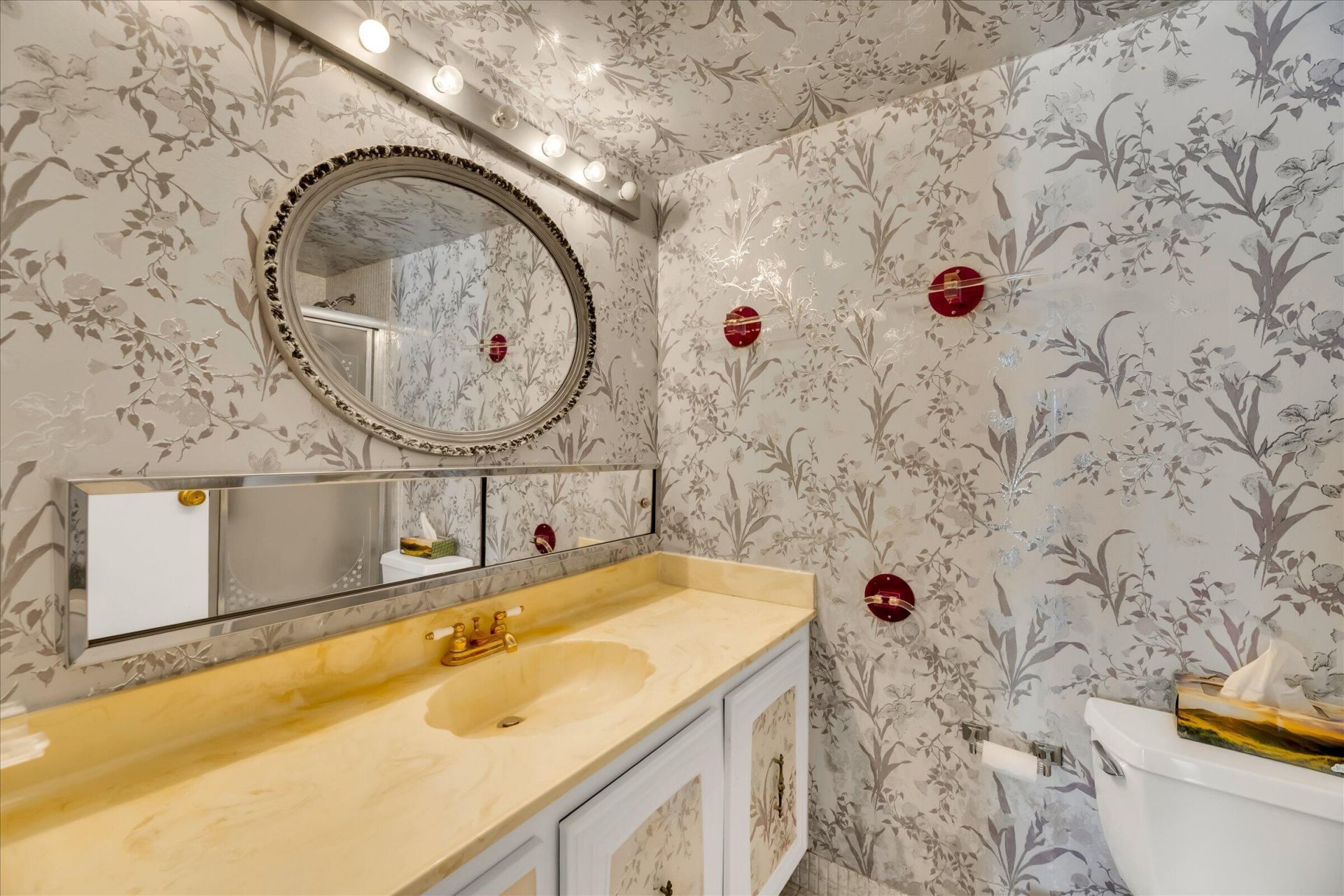 501 Three Islands Boulevard, Unit 507, Hallandale Beach, FL 33009 Photo