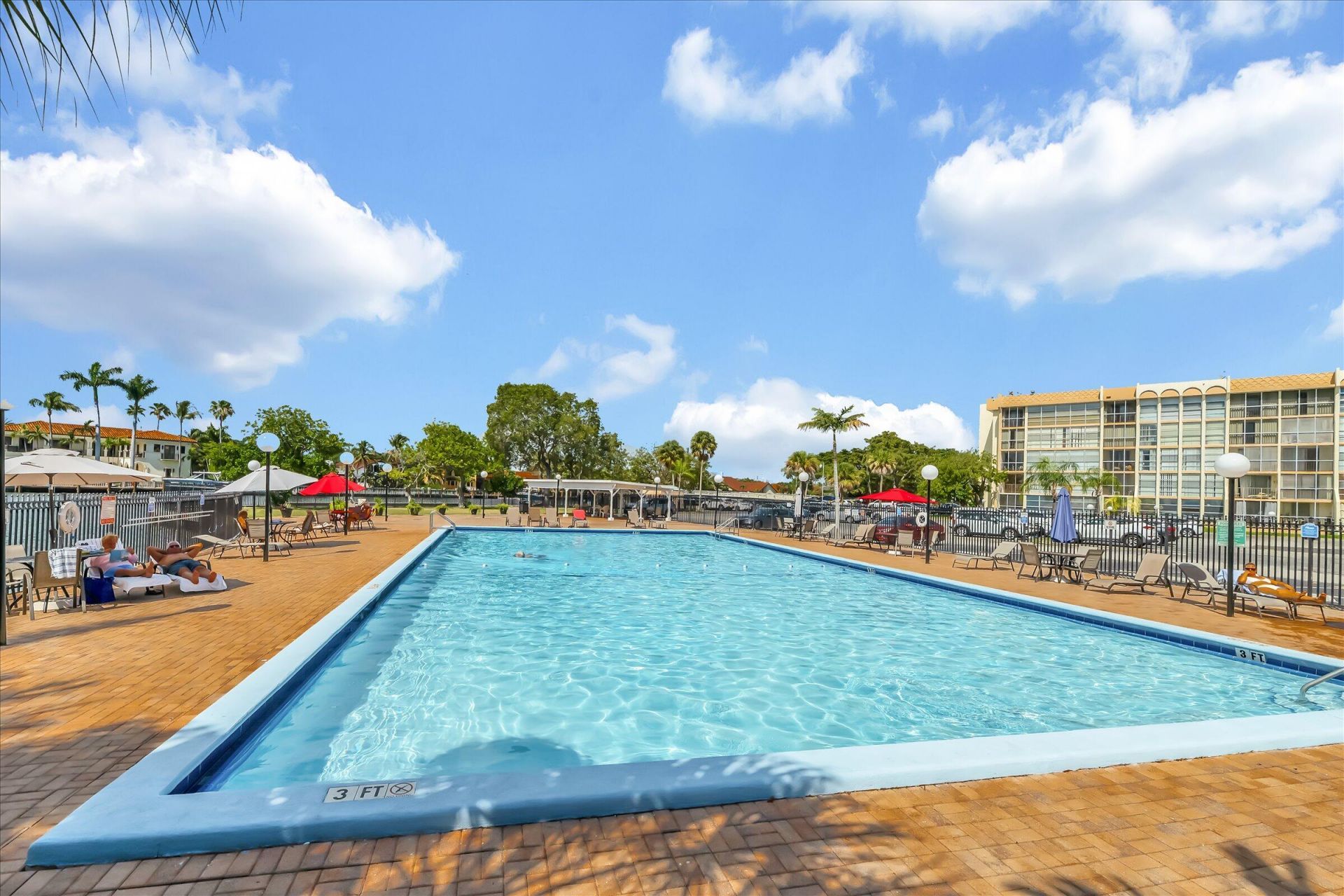 501 Three Islands Boulevard, Unit 507, Hallandale Beach, FL 33009 Photo