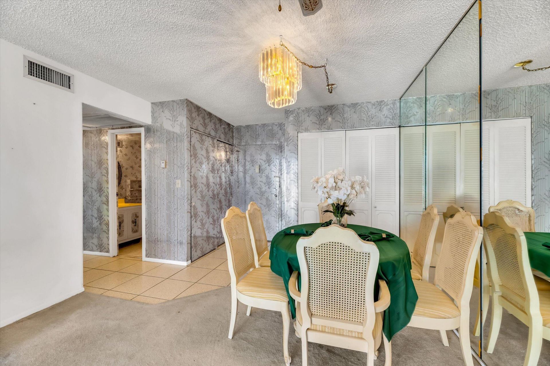 501 Three Islands Boulevard, Unit 507, Hallandale Beach, FL 33009 Photo