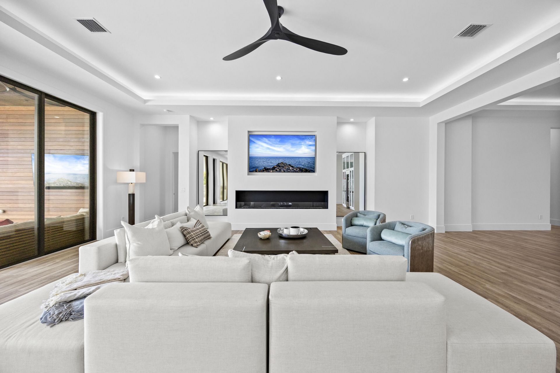 736 Lagoon Drive, North Palm Beach, FL 33408 Photo