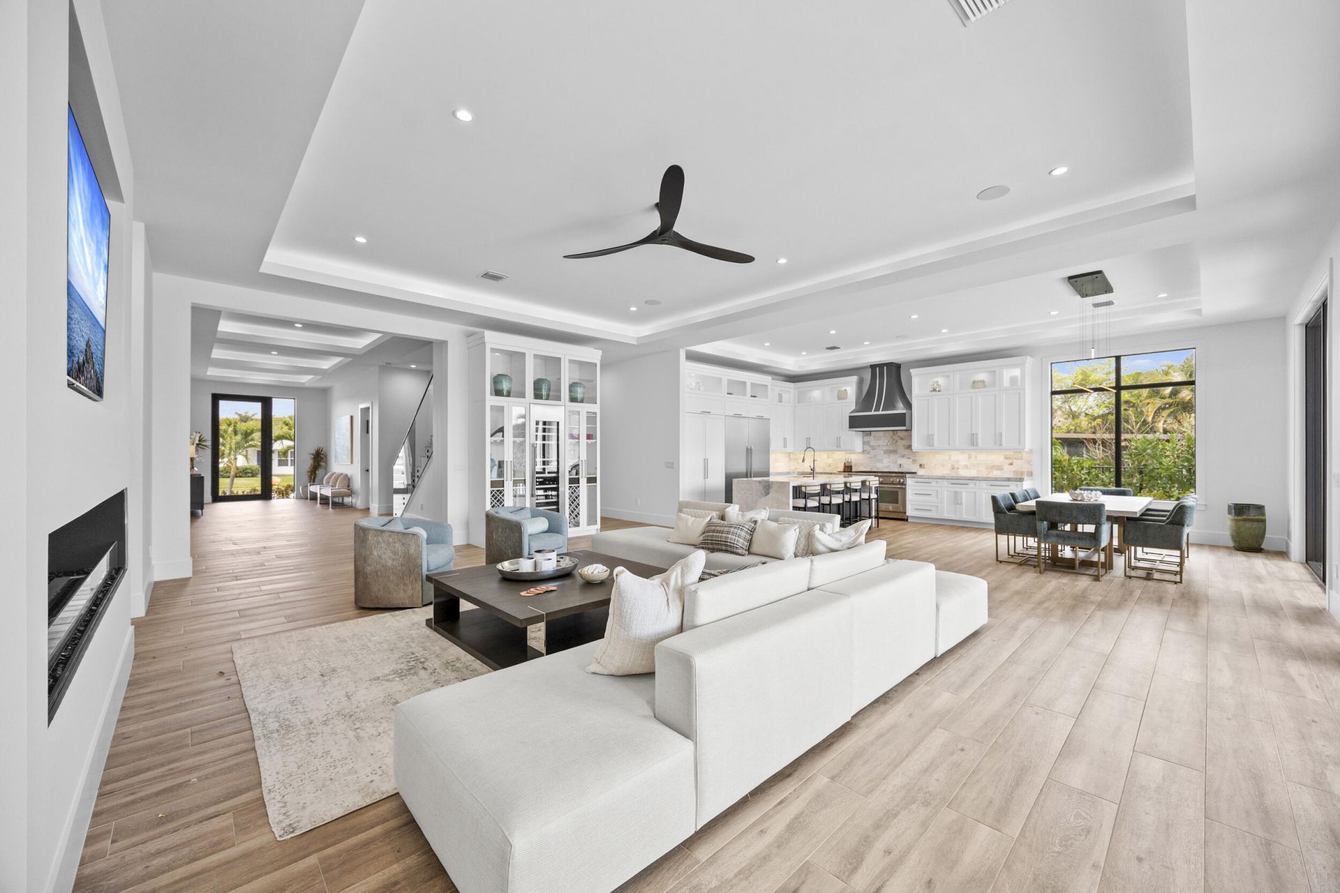 736 Lagoon Drive, North Palm Beach, FL 33408 Photo