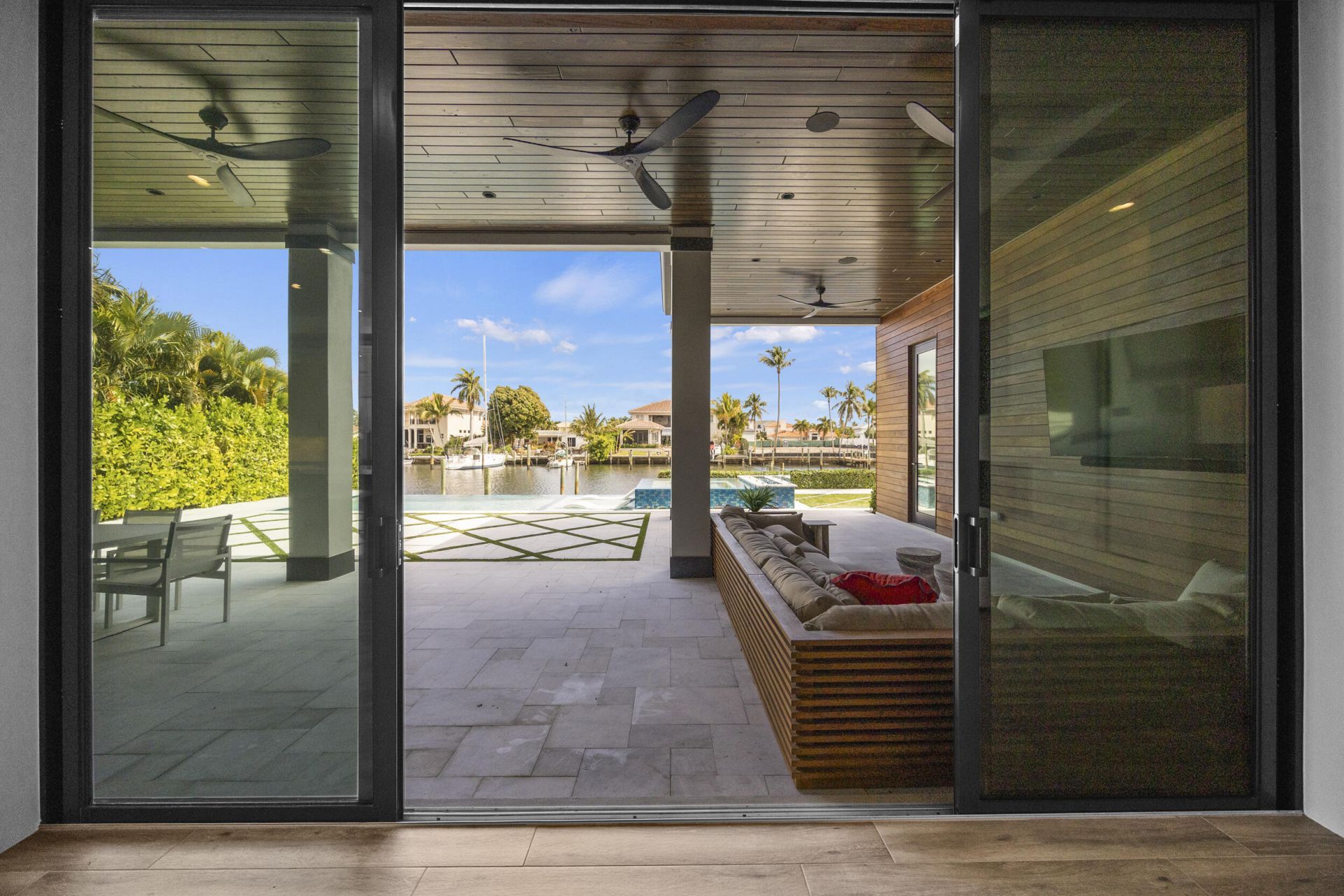 736 Lagoon Drive, North Palm Beach, FL 33408 Photo