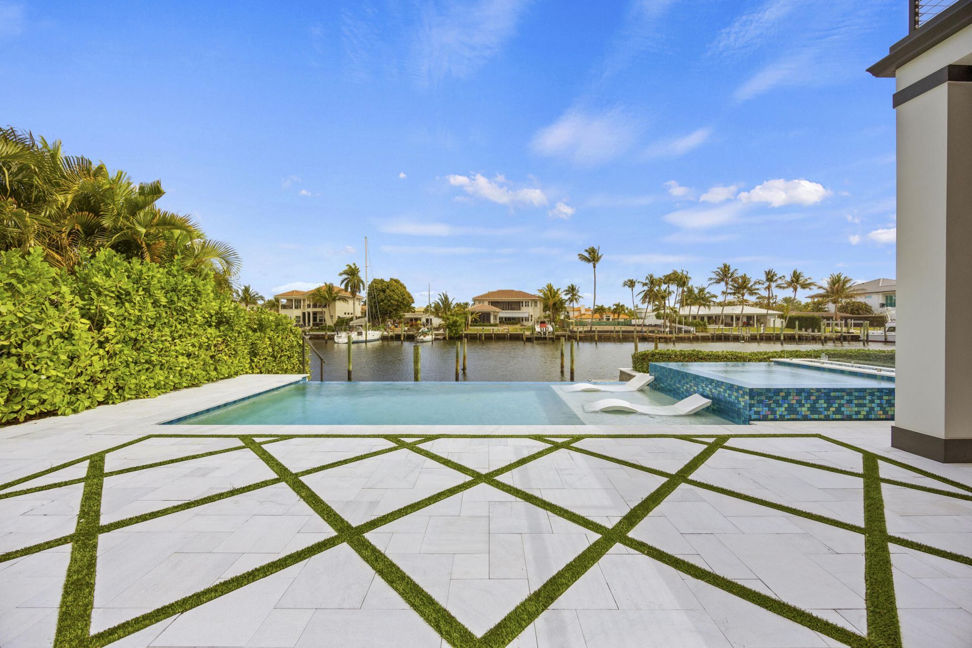 736 Lagoon Drive, North Palm Beach, FL 33408 Photo