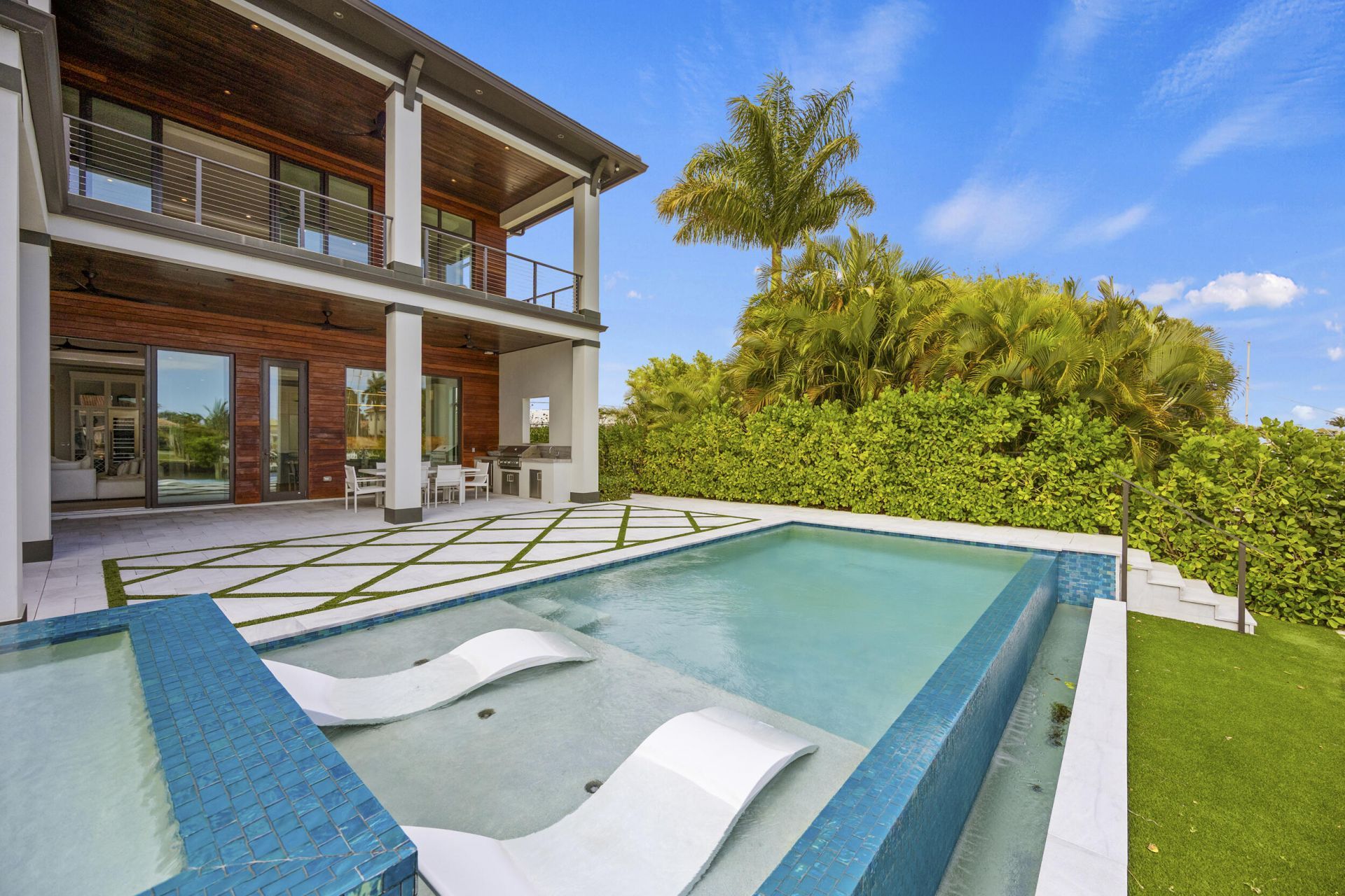 736 Lagoon Drive, North Palm Beach, FL 33408 Photo