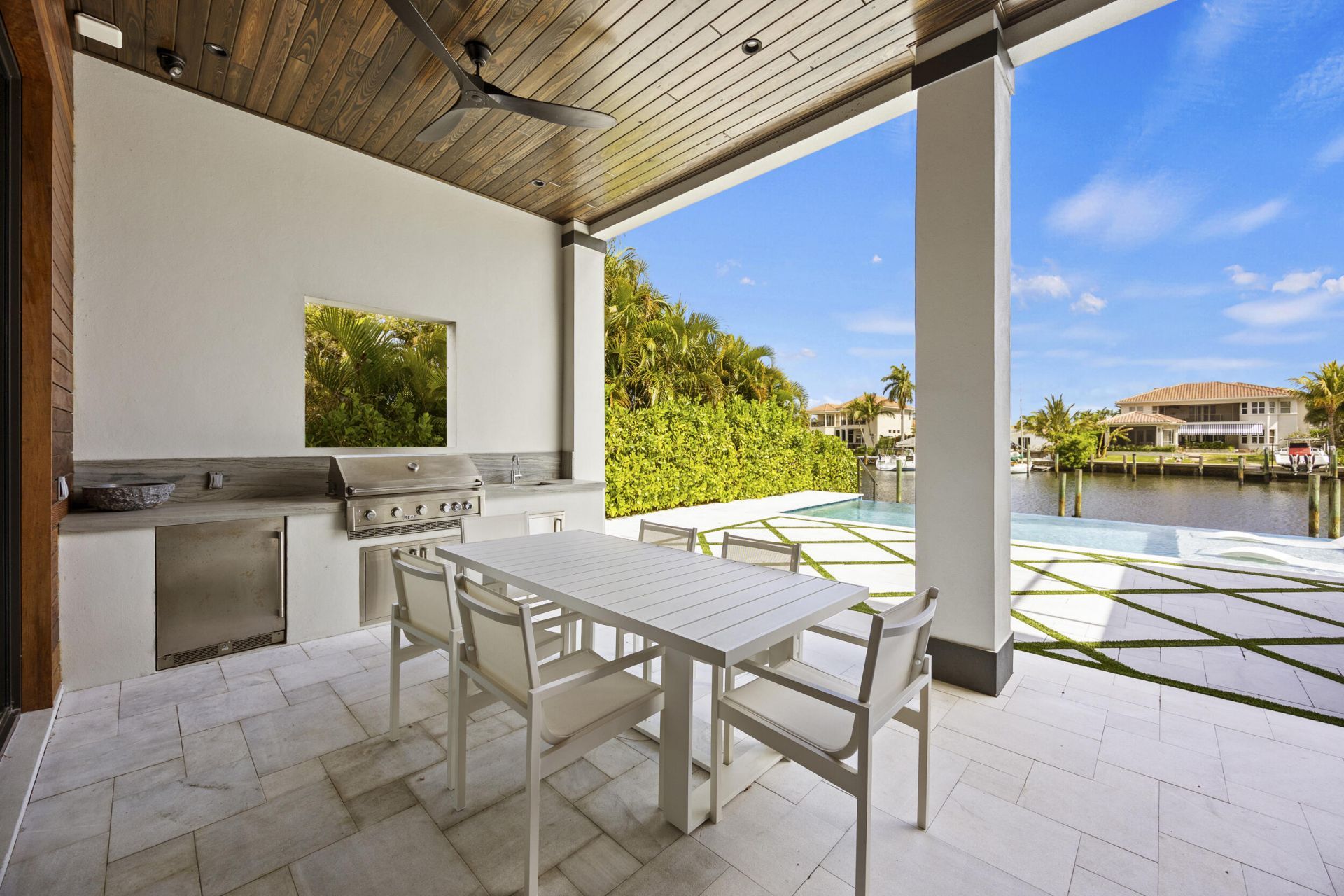 736 Lagoon Drive, North Palm Beach, FL 33408 Photo