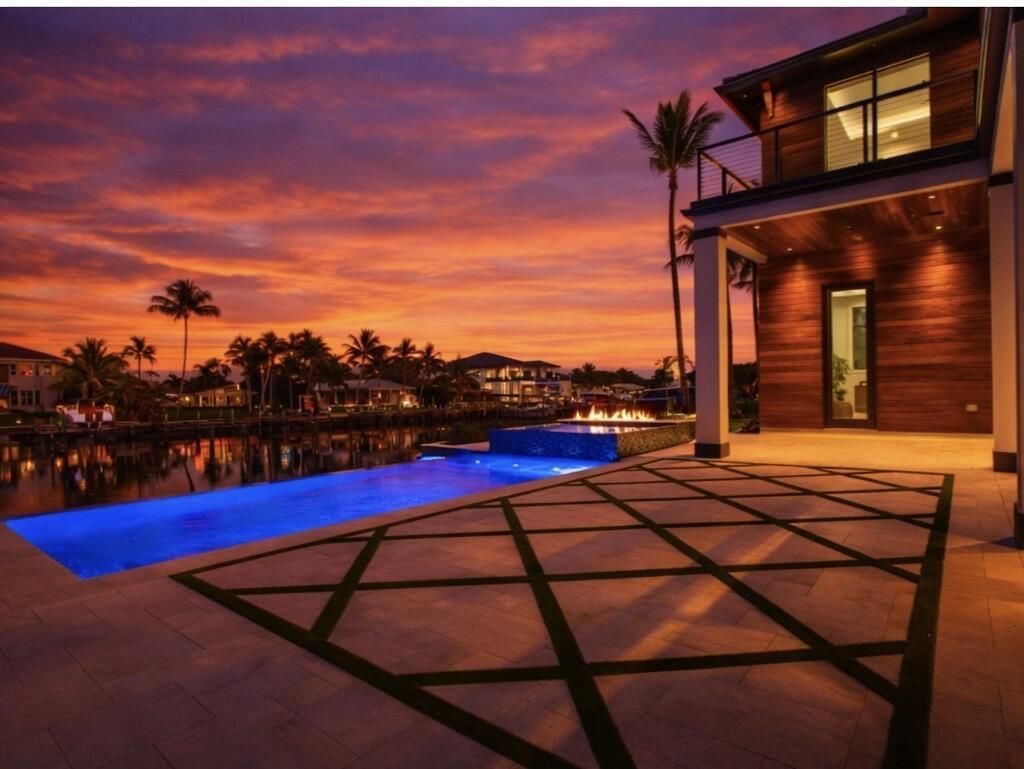 736 Lagoon Drive, North Palm Beach, FL 33408 Photo