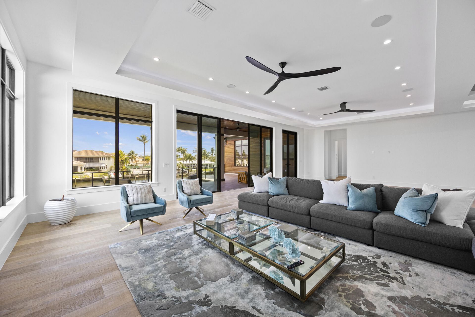 736 Lagoon Drive, North Palm Beach, FL 33408 Photo