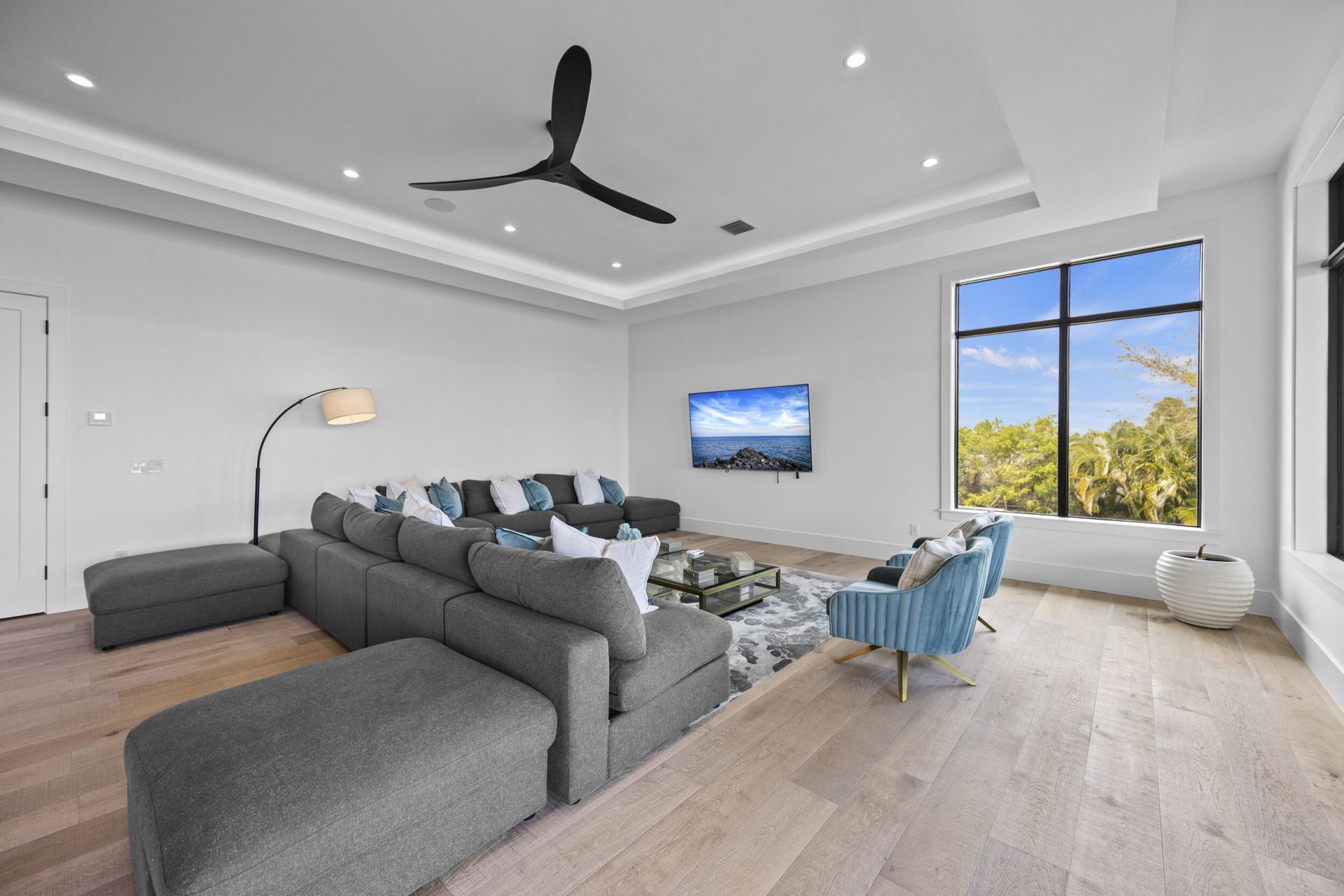 736 Lagoon Drive, North Palm Beach, FL 33408 Photo