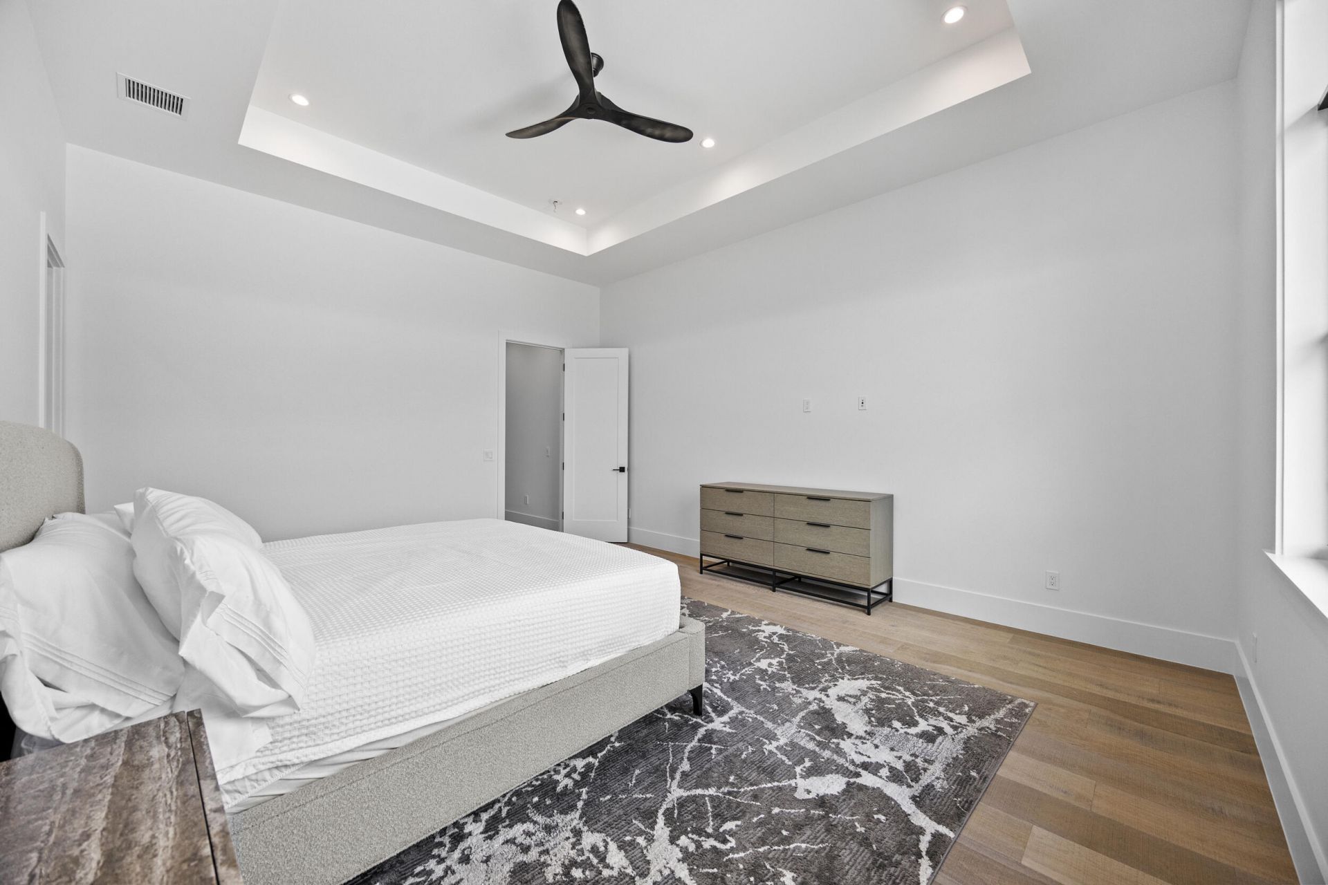 736 Lagoon Drive, North Palm Beach, FL 33408 Photo